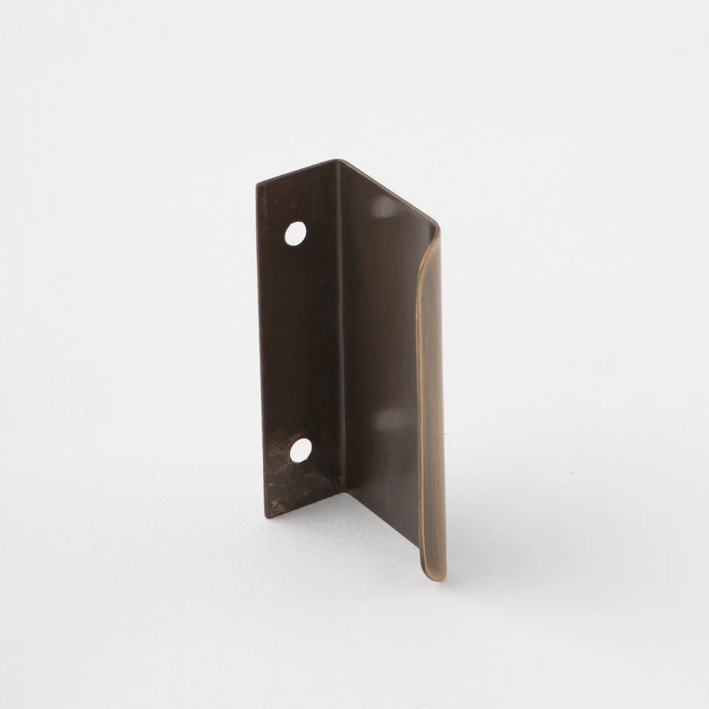 Charlie Straight Edge Tab - Rockland Interiors Inc.