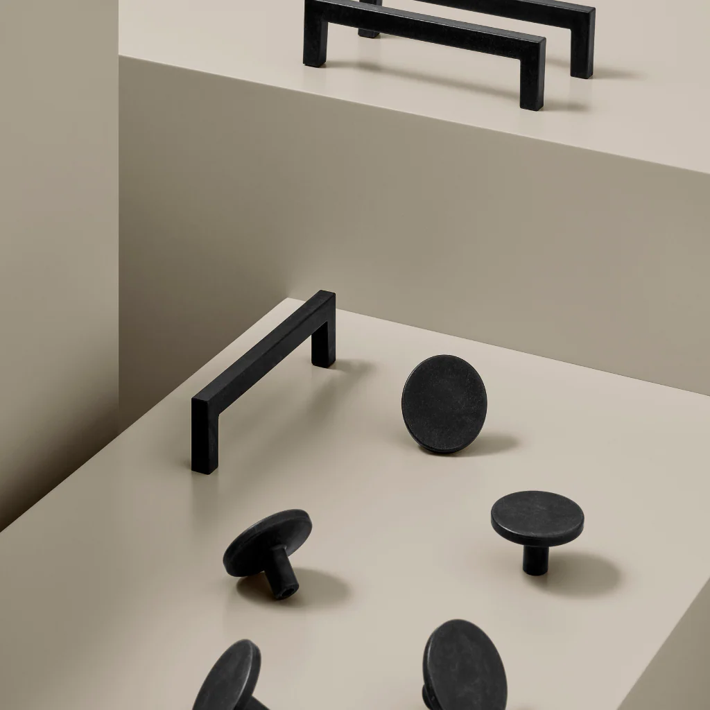 Furnipart Ocean Plato Cabinet Knob - Rockland Interiors Inc.