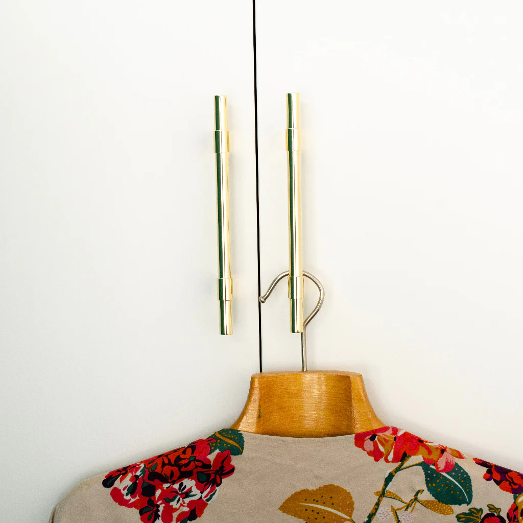 Line Big Handle - Rockland Interiors Inc.