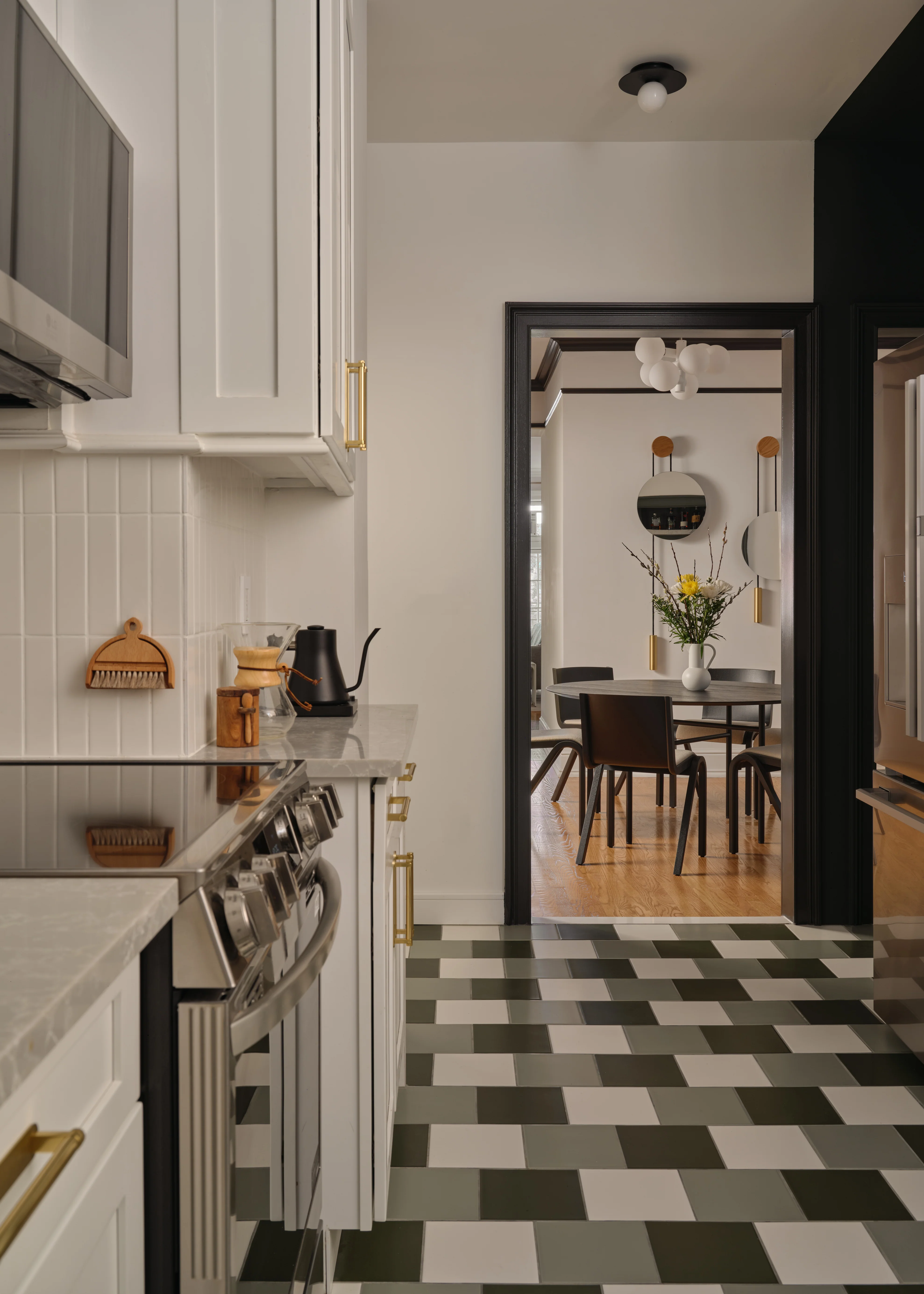 8x8 Natural Press Ceramic Tile in Terre Verte Matte - Rockland Interiors Inc.