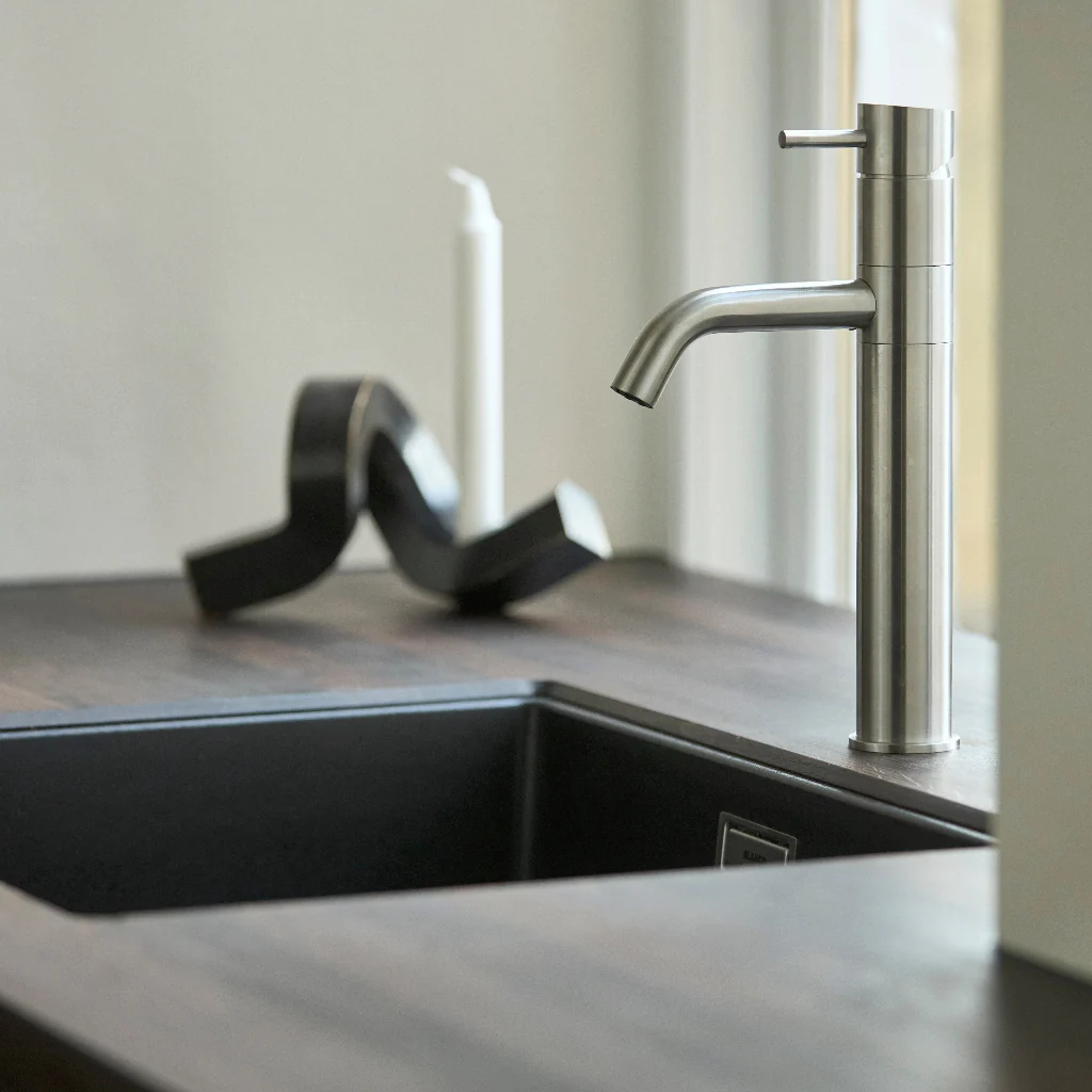 Qtoo Single Hole Tap Set - Rockland Interiors Inc.