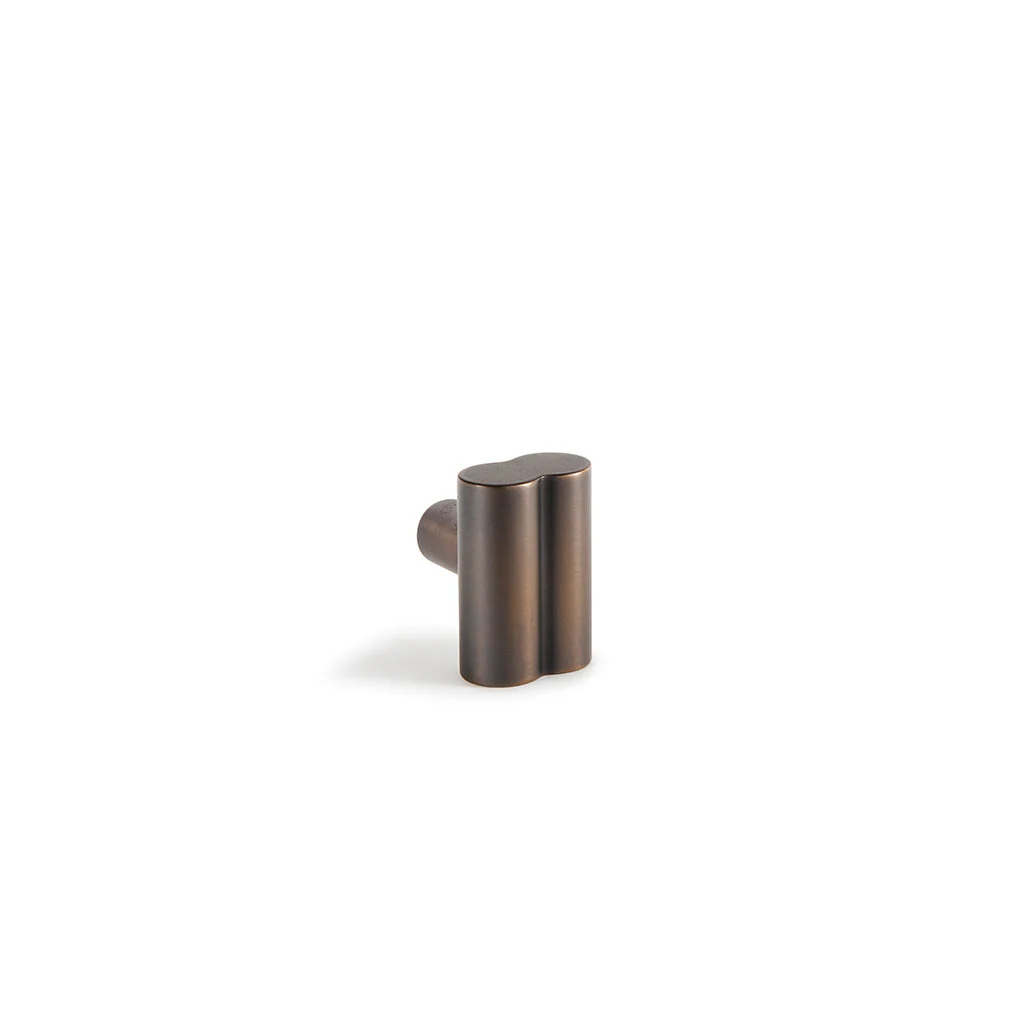 Stardust Knob - Rockland Interiors Inc.