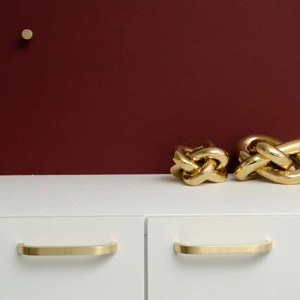 Slim Pull - Rockland Interiors Inc.