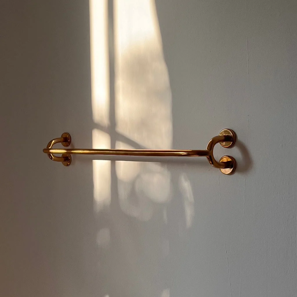Fauna Towel Bar - Rockland Interiors Inc.