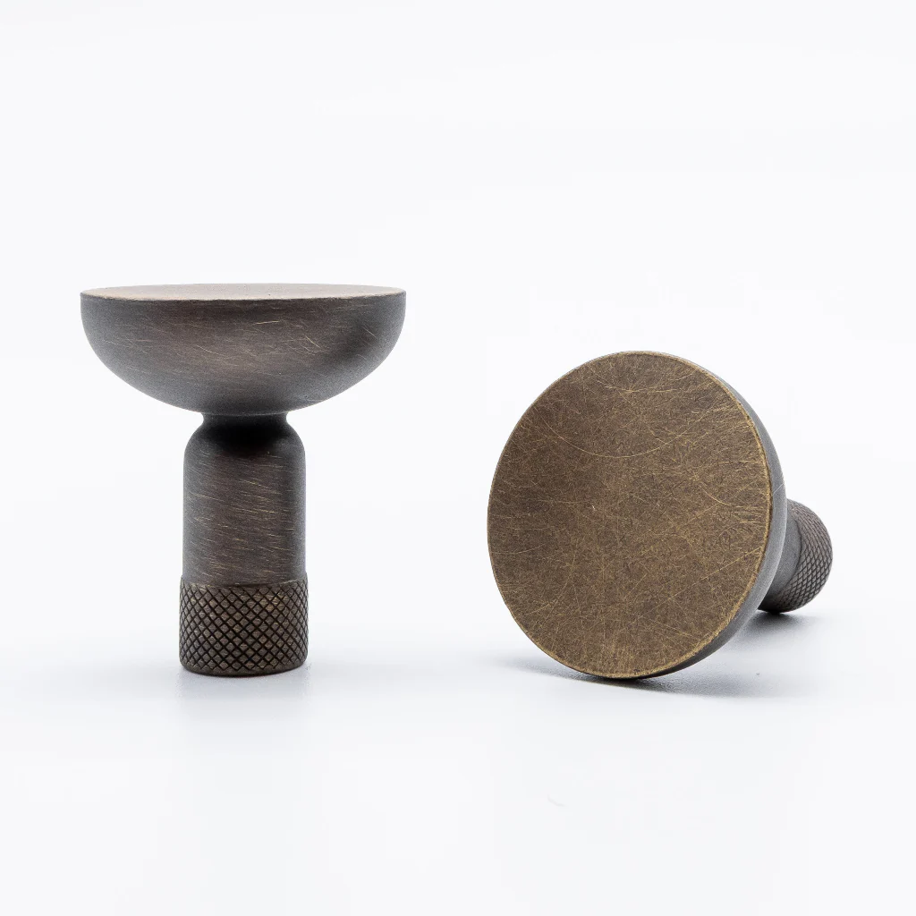 Knurled Cabinet Knob - Rockland Interiors Inc.