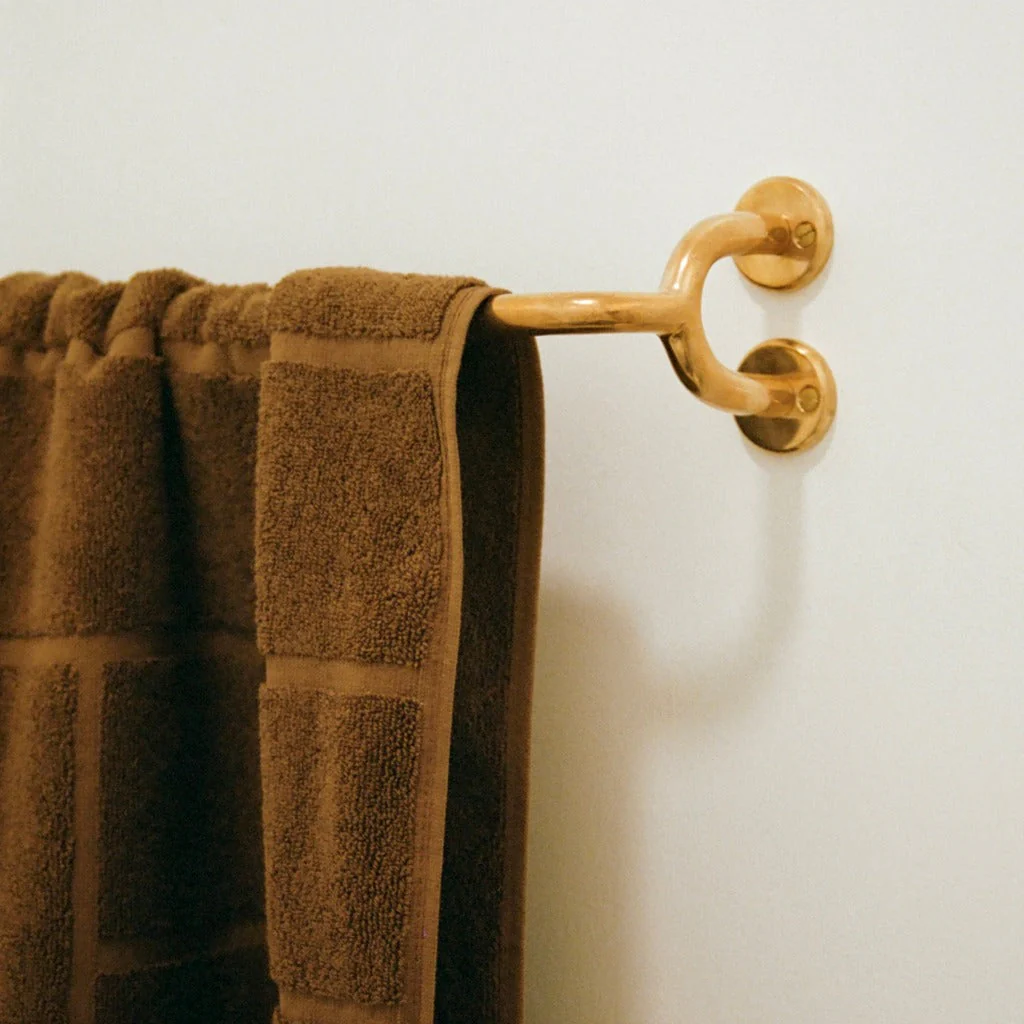 Fauna Towel Bar - Rockland Interiors Inc.