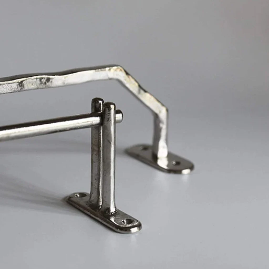 Forme No. 15 Towel Bar - Rockland Interiors Inc.
