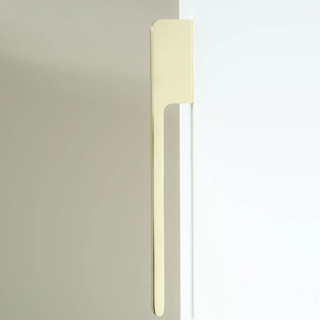 Soft Cut Handle - Rockland Interiors Inc.