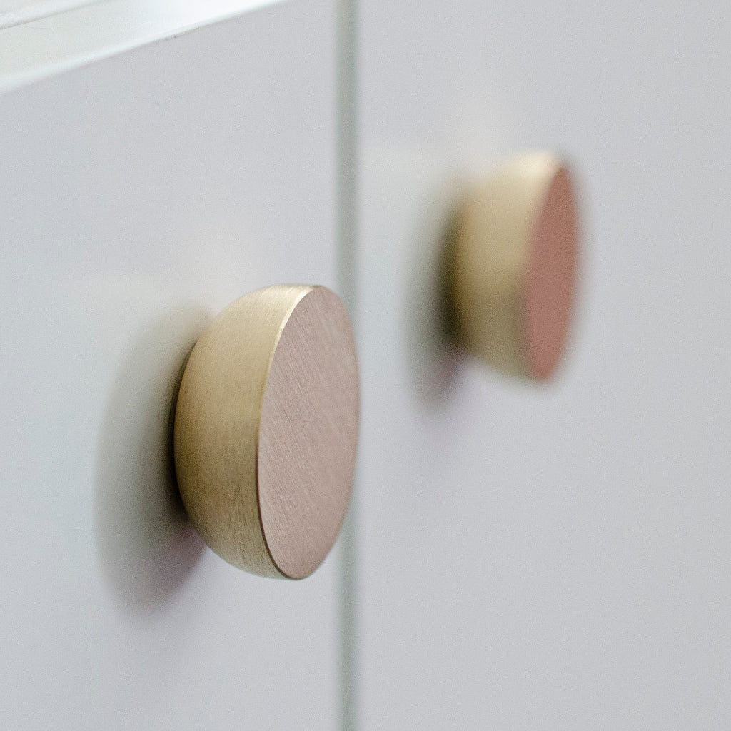 Kokeshi Knob - Rockland Interiors Inc.