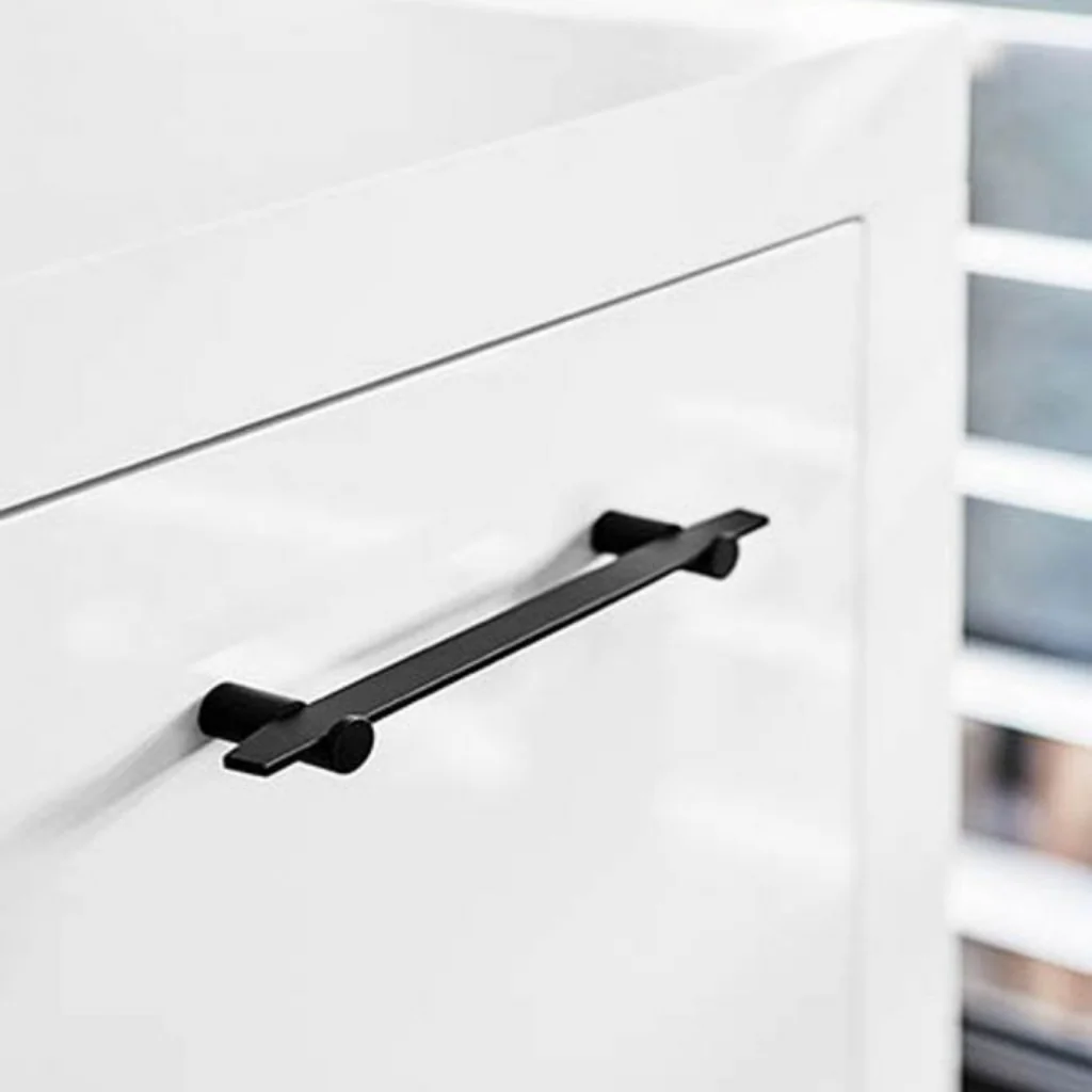 TENSE BB25 160/320 Cabinet Handle - Rockland Interiors Inc.