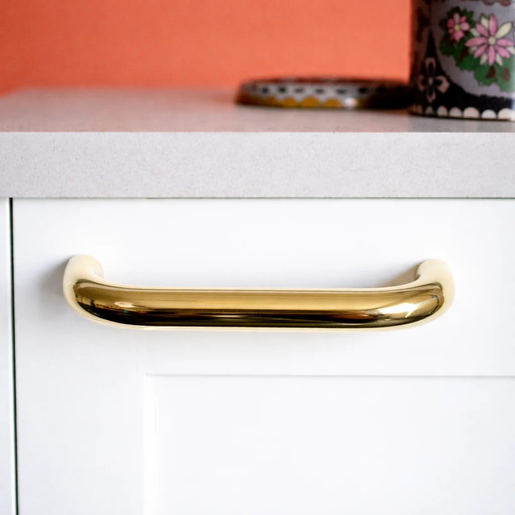 Grip Cabinet Pull - Rockland Interiors Inc.