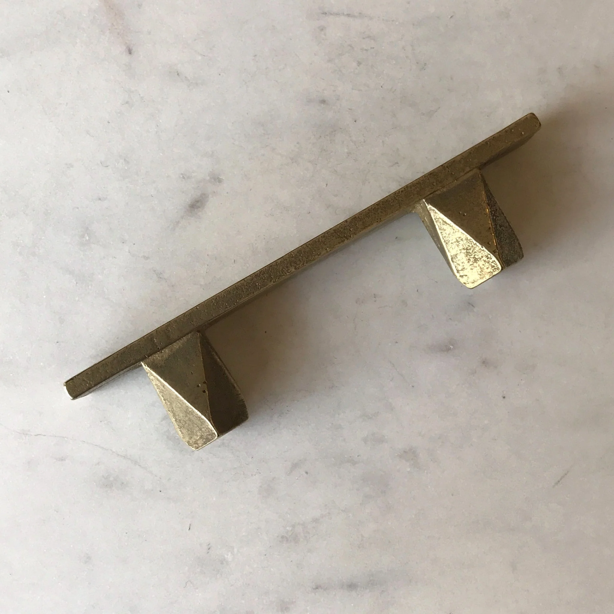 Geo Handle - Rockland Interiors Inc.