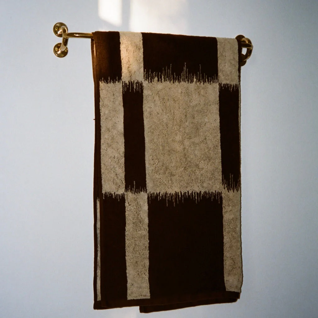 Fauna Towel Bar - Rockland Interiors Inc.