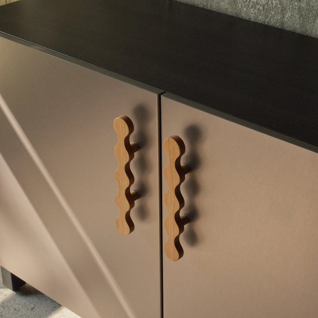 Tobiko Pull - Rockland Interiors Inc.