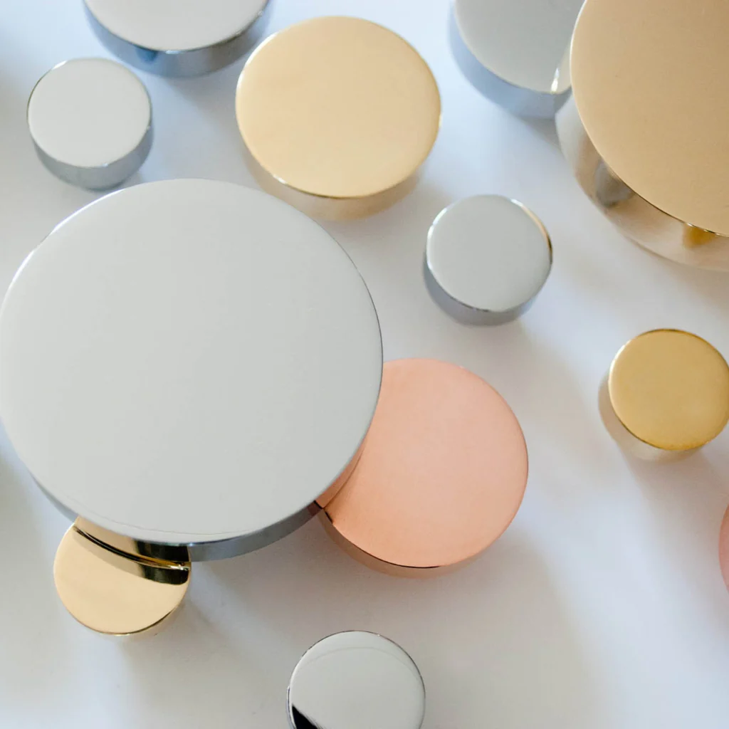 Dot Knob - Rockland Interiors Inc.