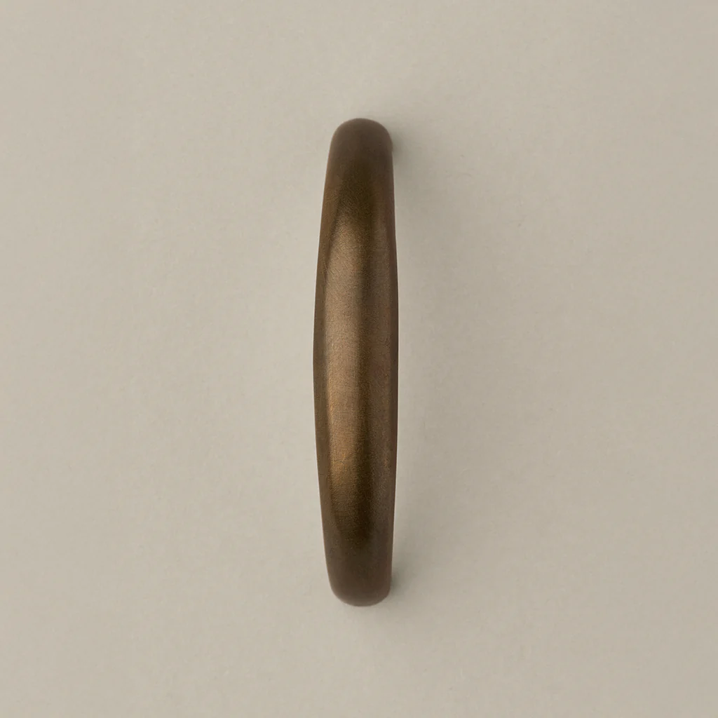 Luna Cabinet Pull - Rockland Interiors Inc.