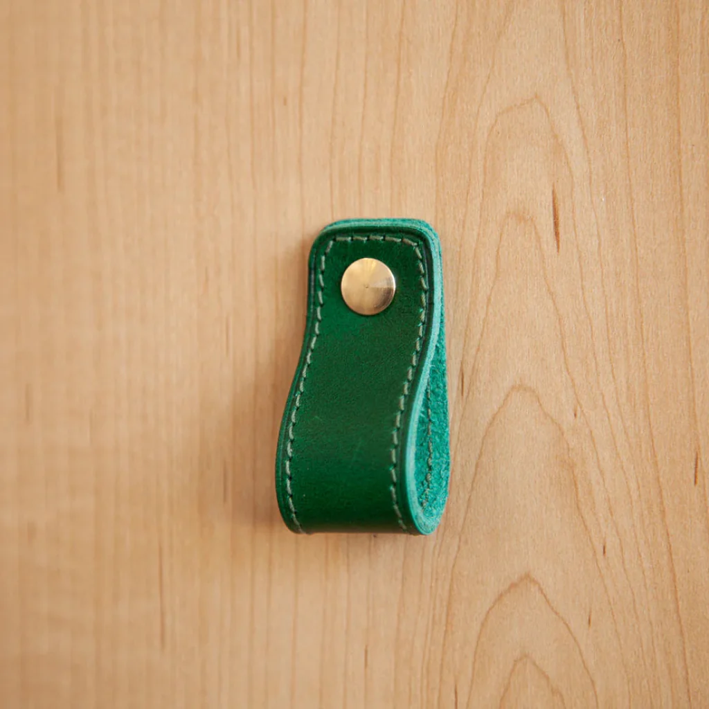 ST-LP02 Stitched Leather Loop Pull - Rockland Interiors Inc.