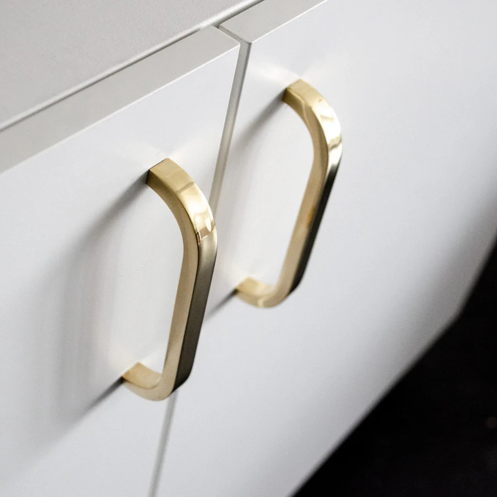 Slim Pull - Rockland Interiors Inc.