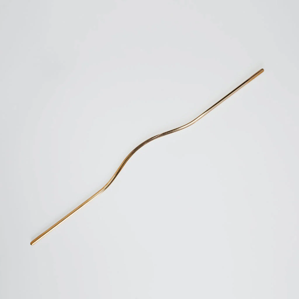 Pulse Line Handle - Rockland Interiors Inc.