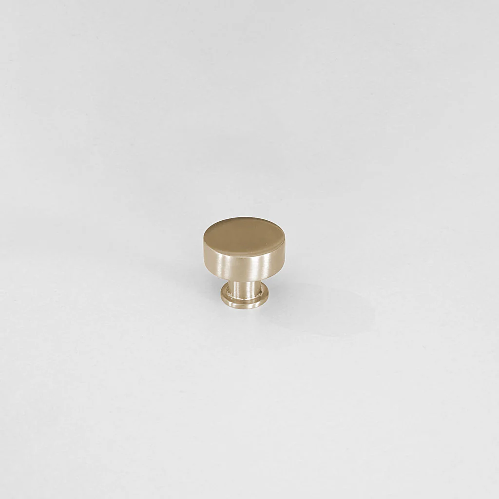 Charlie Chunky Knob - Rockland Interiors Inc.