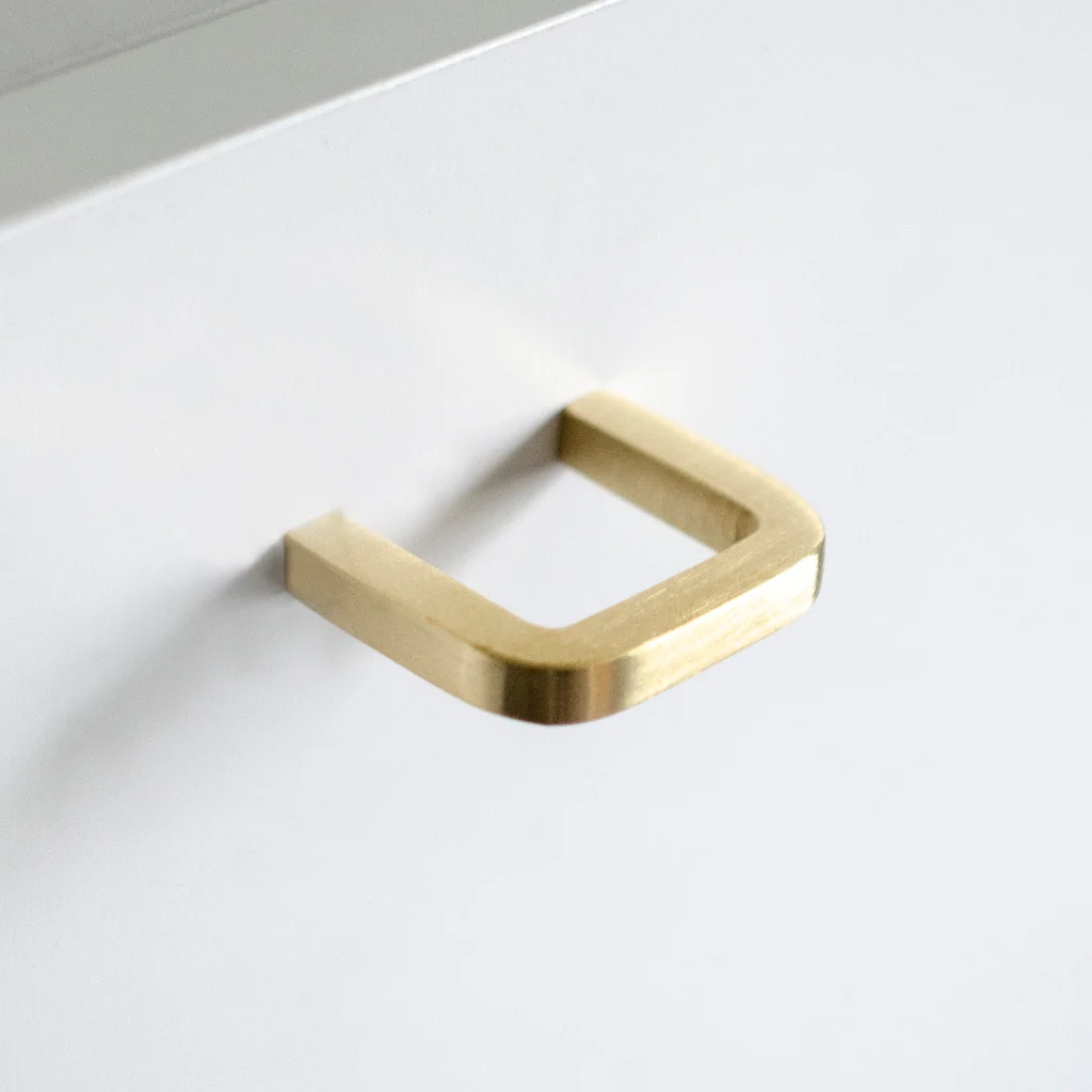 Thread Knob - Rockland Interiors Inc.