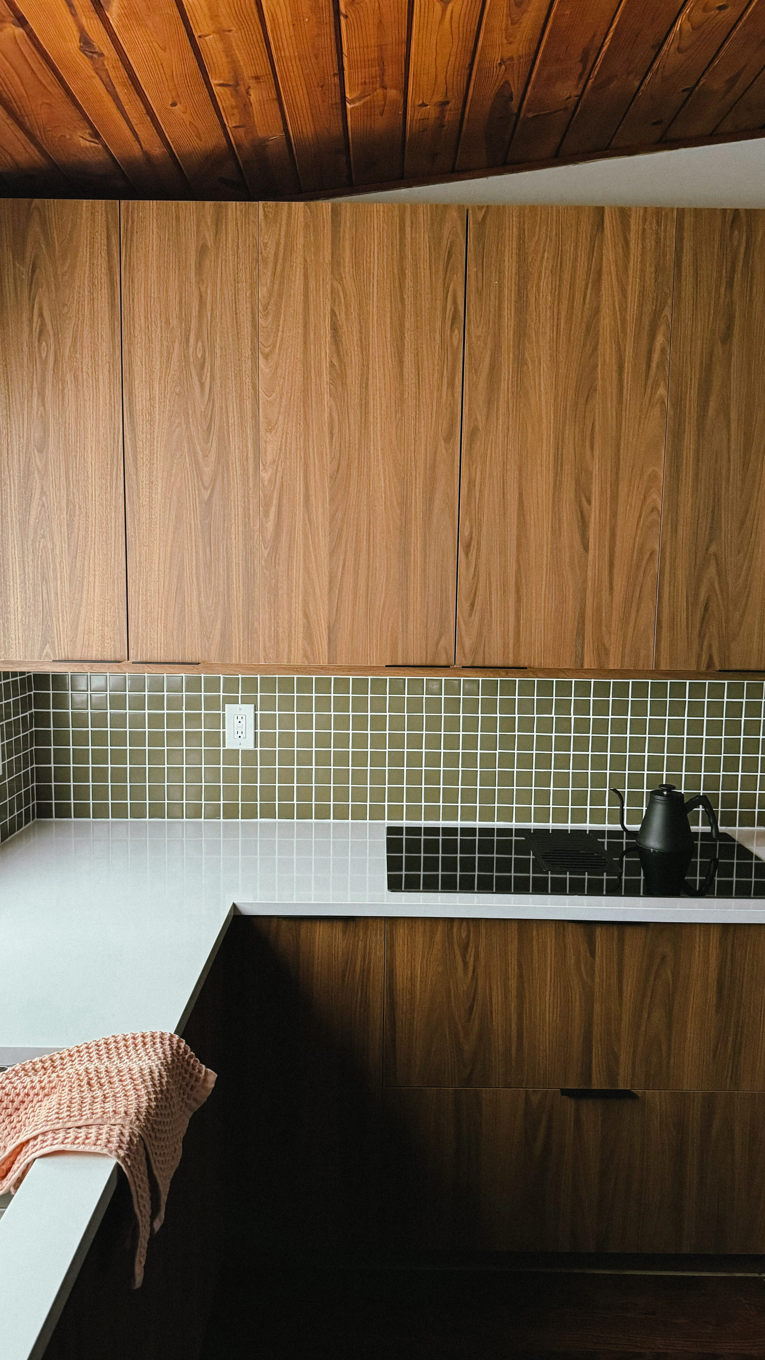 2x2 Straight Set Sheeted Natural Press Ceramic Mosaic Tile in Sap Green Matte - Rockland Interiors Inc.