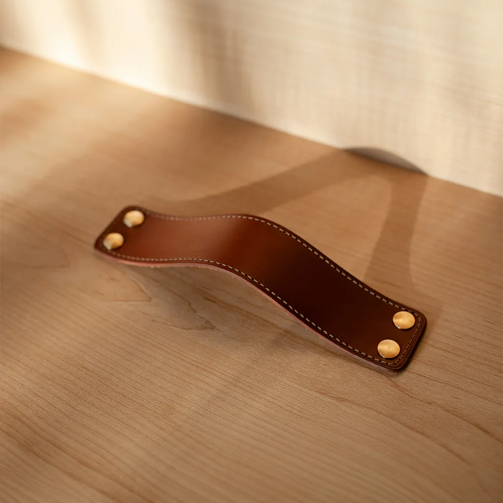 ST-SP01 Stitched Leather Strap Pull - Rockland Interiors Inc.