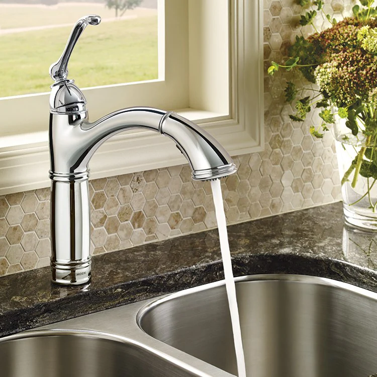 Pull-Out Kitchen Faucets - Rockland Interiors Inc.