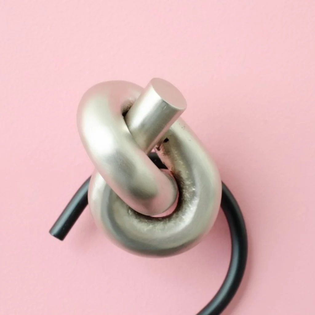 Knot Knob Big - Rockland Interiors Inc.