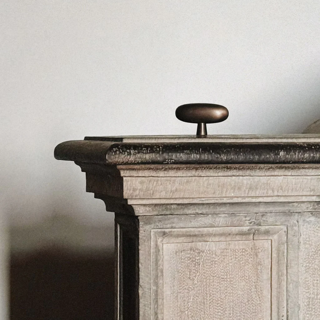 Grande Blunt Knob - Rockland Interiors Inc.