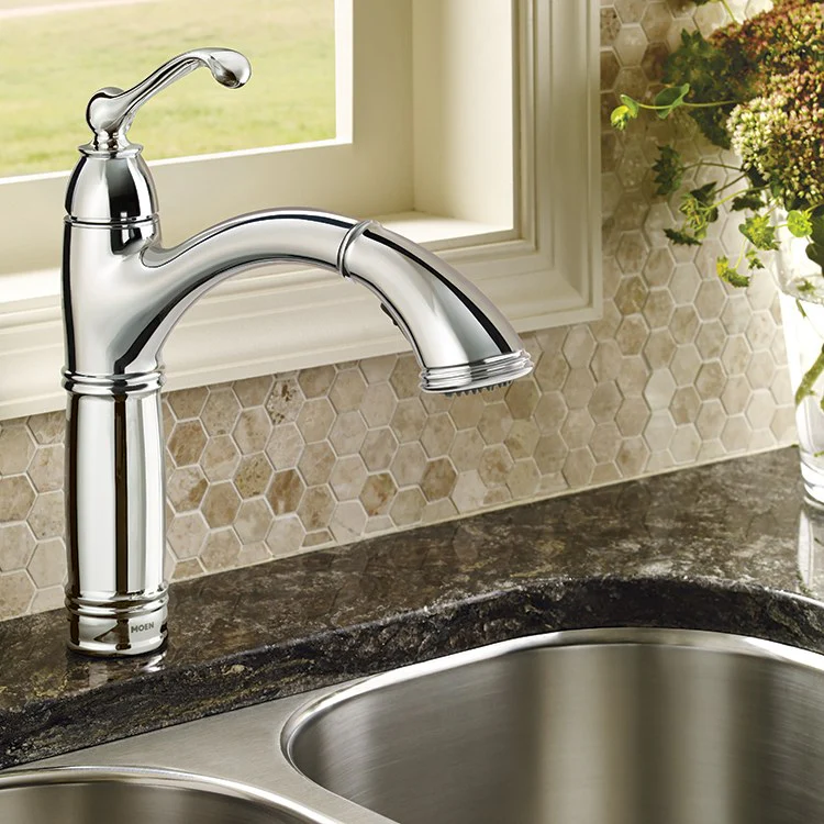Brantford Single Handle High-Arc Pull Out Kitchen Faucet - Rockland Interiors Inc.