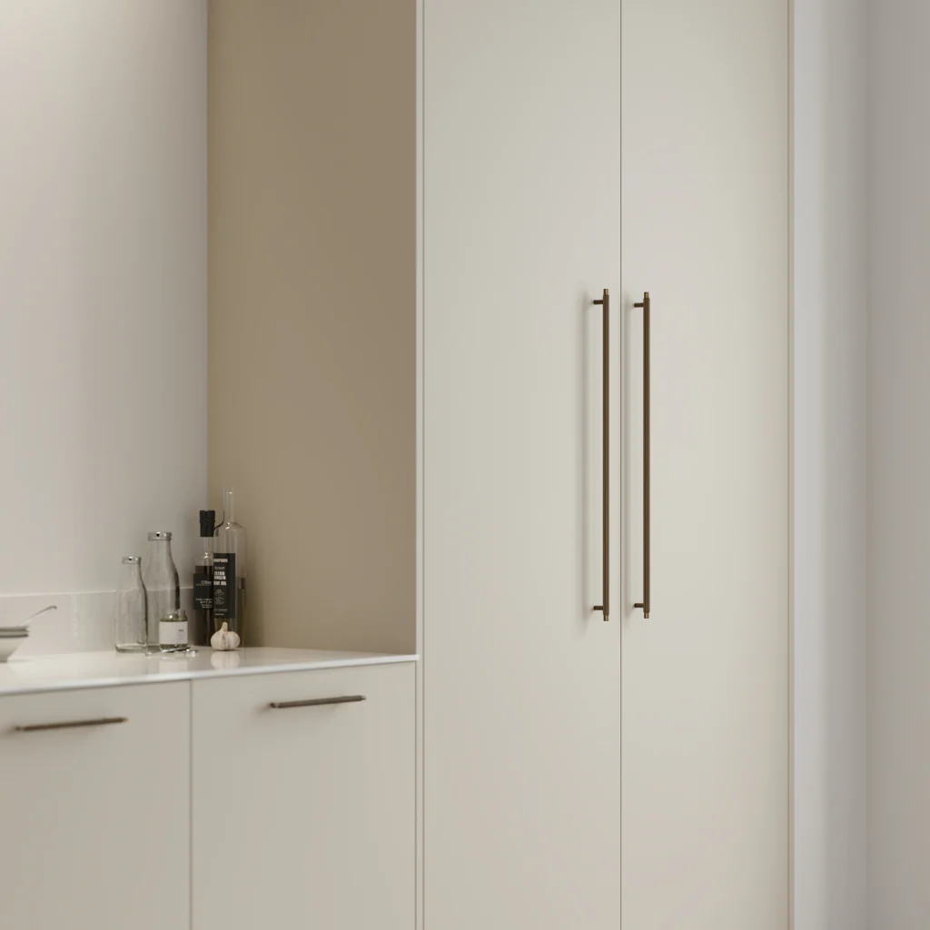 Furnipart Manor Long Cabinet Pull - Rockland Interiors Inc.