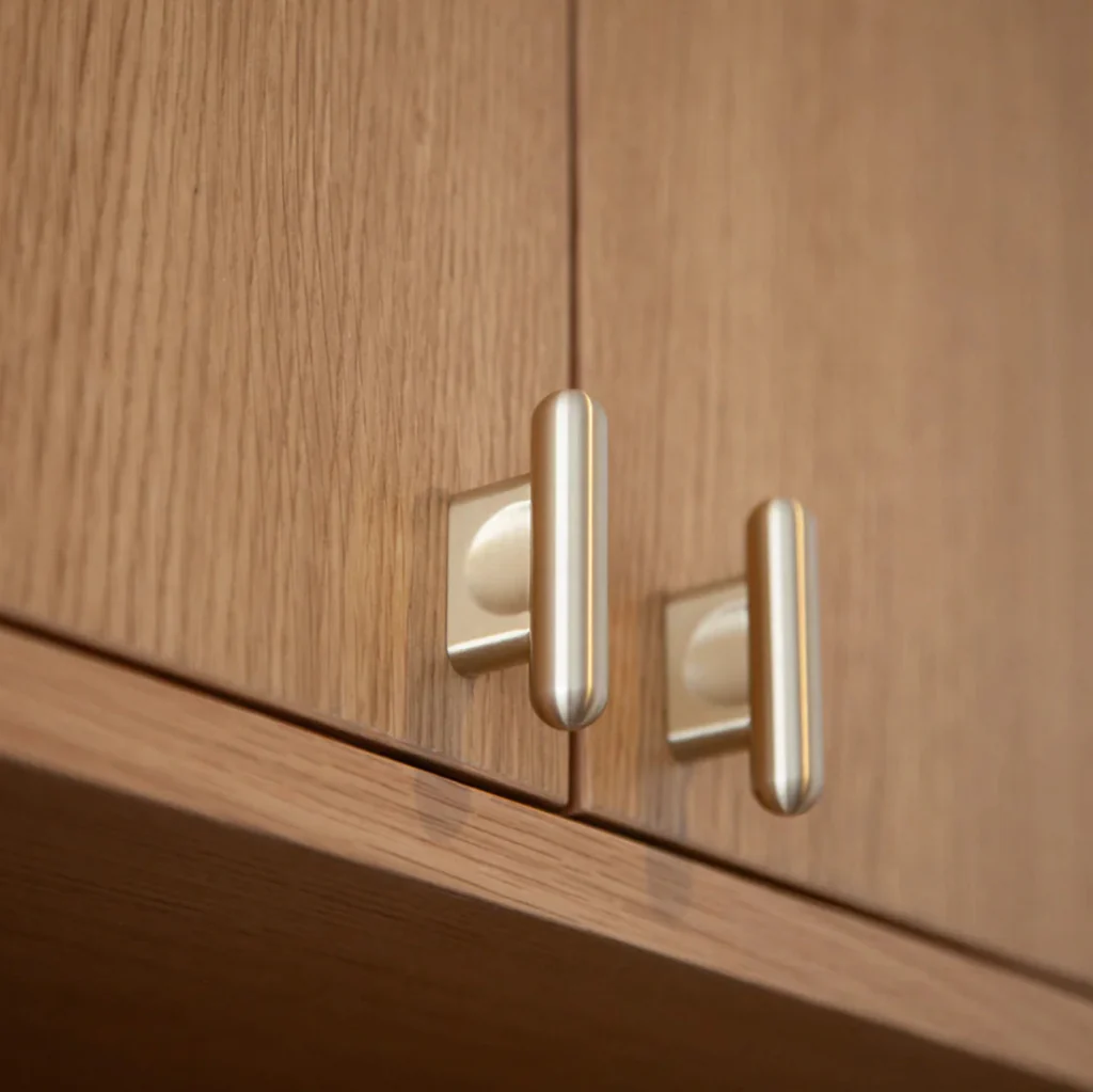 Mineral Metal Knob - Rockland Interiors Inc.