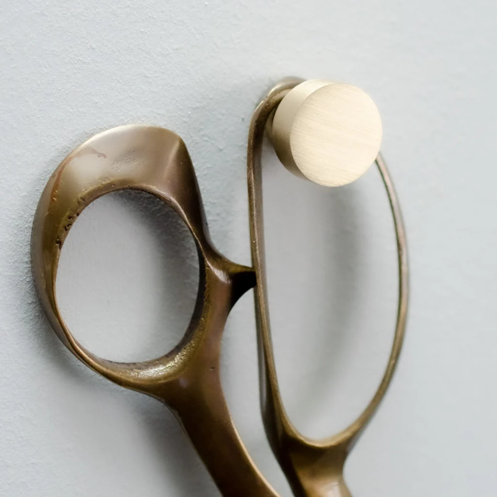 Dot Knob - Rockland Interiors Inc.
