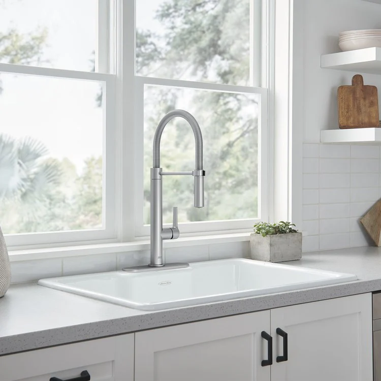 Grayson Semi-Pro Single-Handle Pull-Down Kitchen Faucet - Stainless Steel - Rockland Interiors Inc.