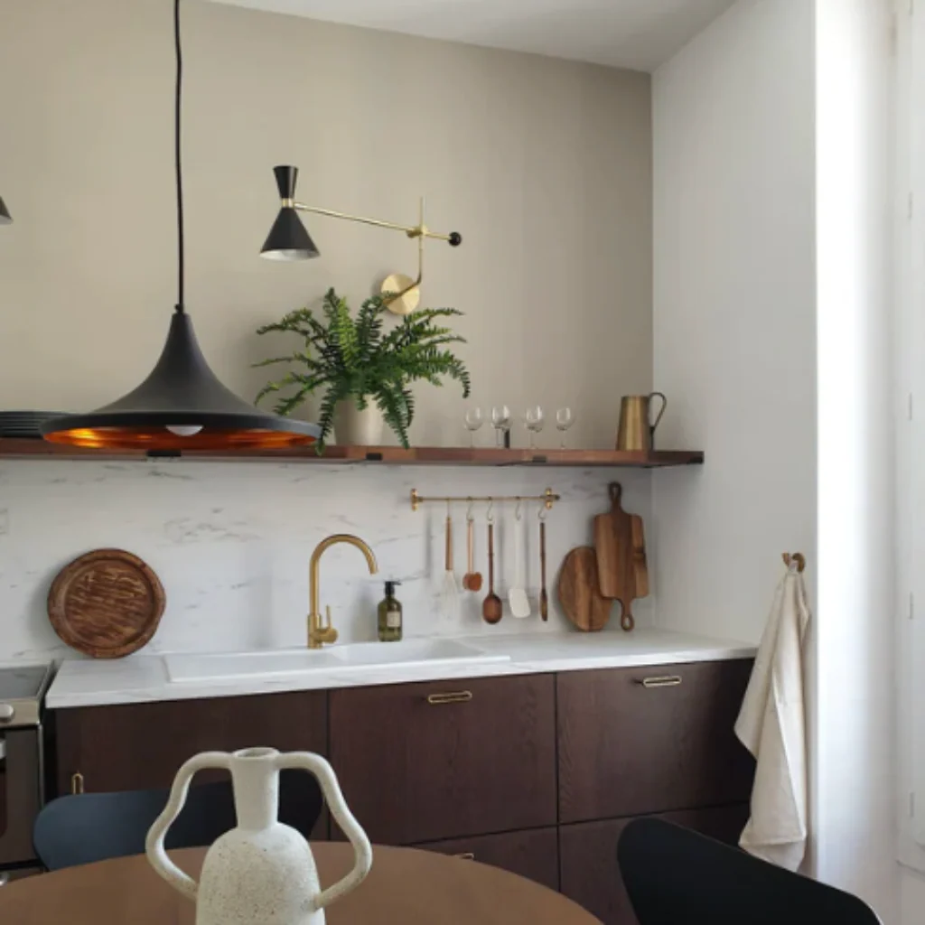 Forme No. 1 Hanging Rail - Rockland Interiors Inc.