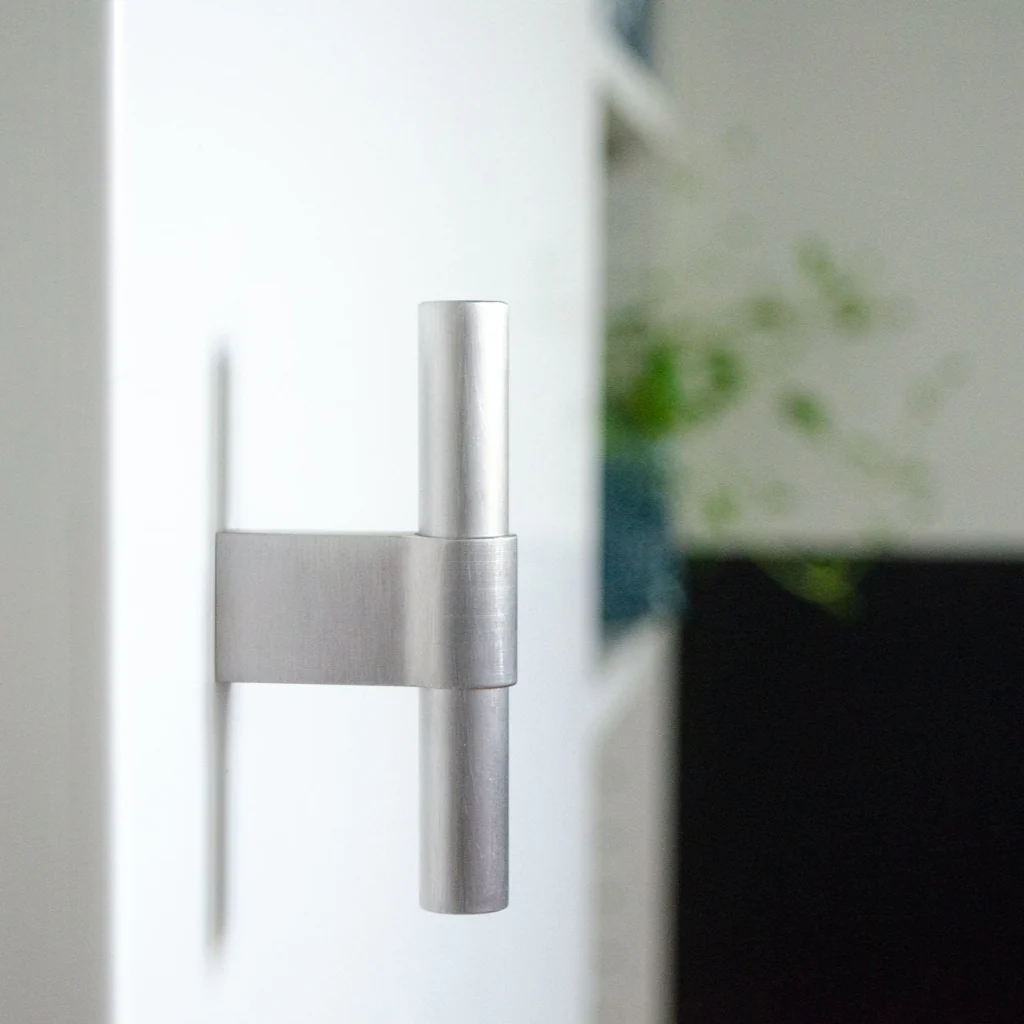 Line Big Knob - Rockland Interiors Inc.