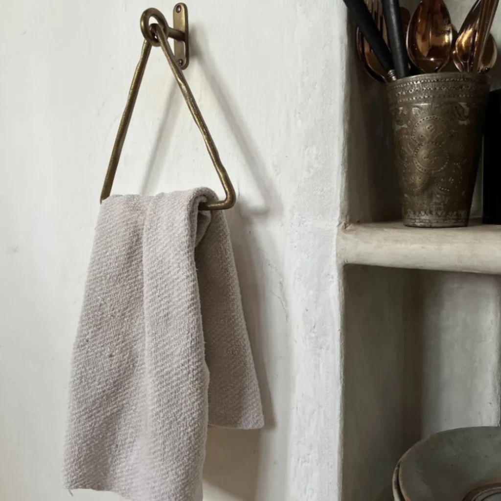 Forme No. 14 Triangle Towel Ring - Rockland Interiors Inc.