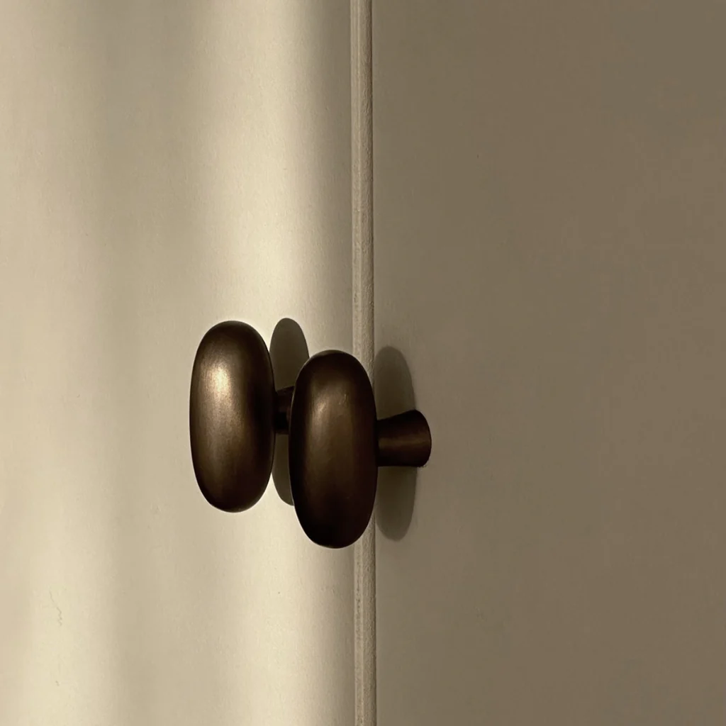 Blunt Knob - Rockland Interiors Inc.