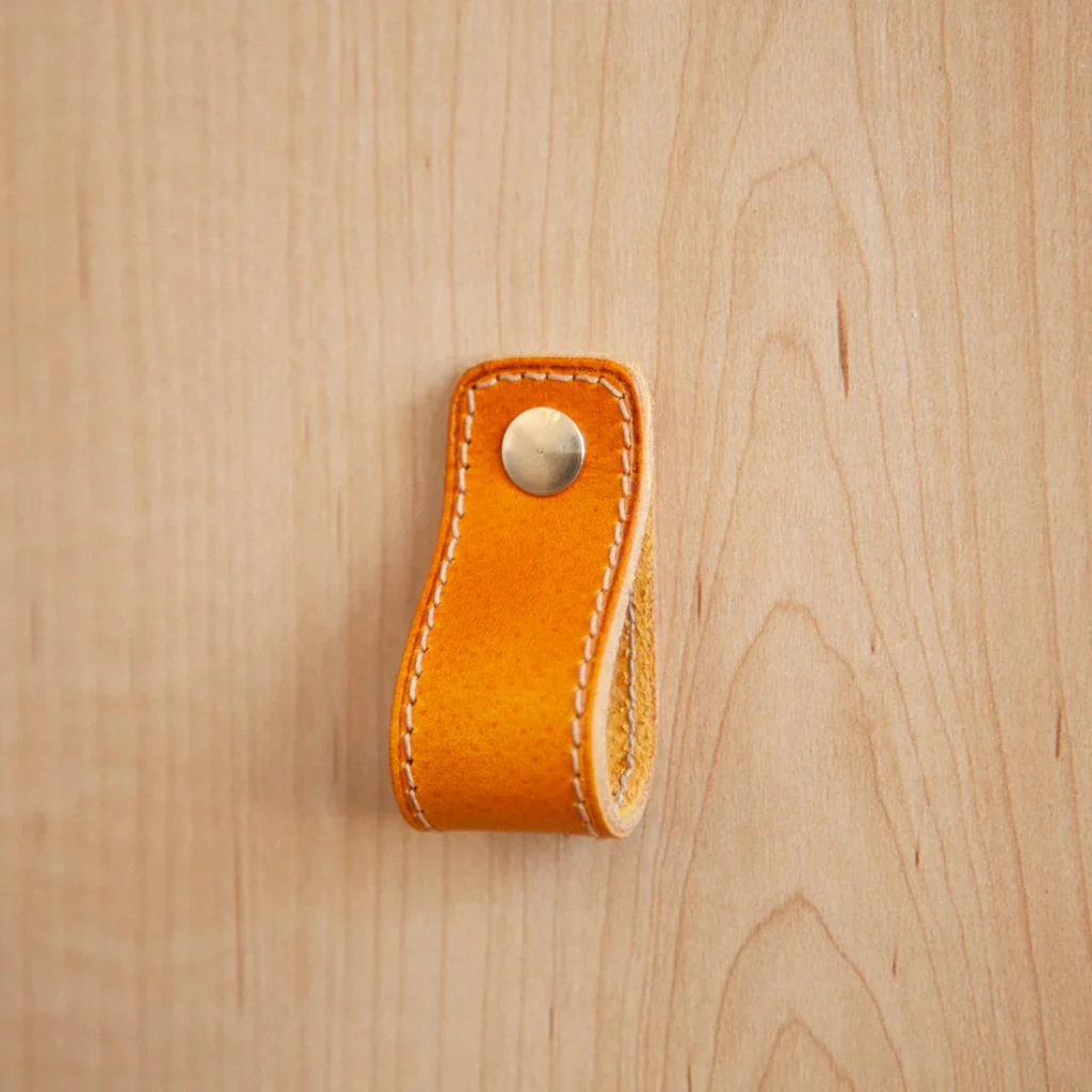 ST-LP02 Stitched Leather Loop Pull - Rockland Interiors Inc.