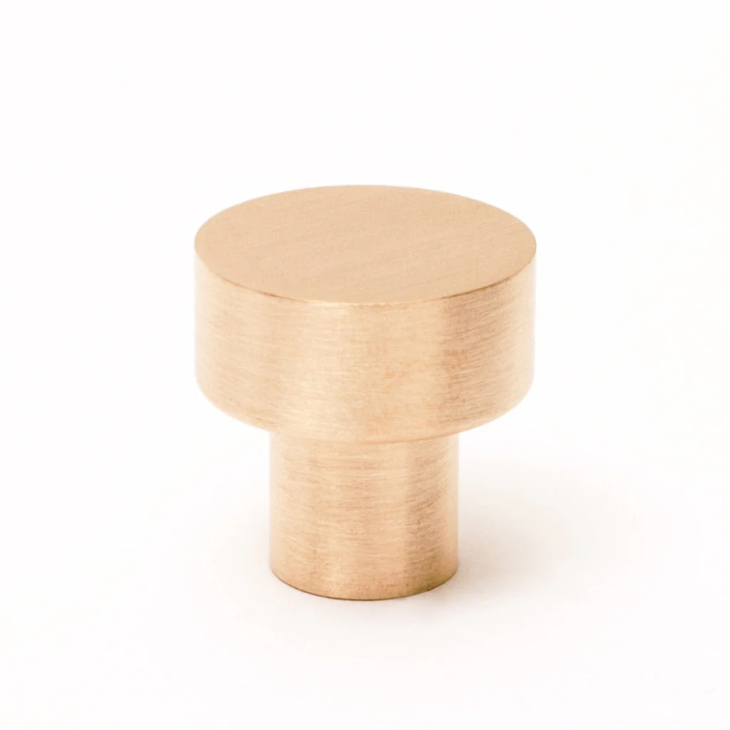 Dot Knob - Rockland Interiors Inc.
