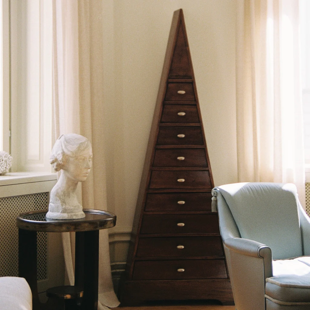 Blunt Knob - Rockland Interiors Inc.