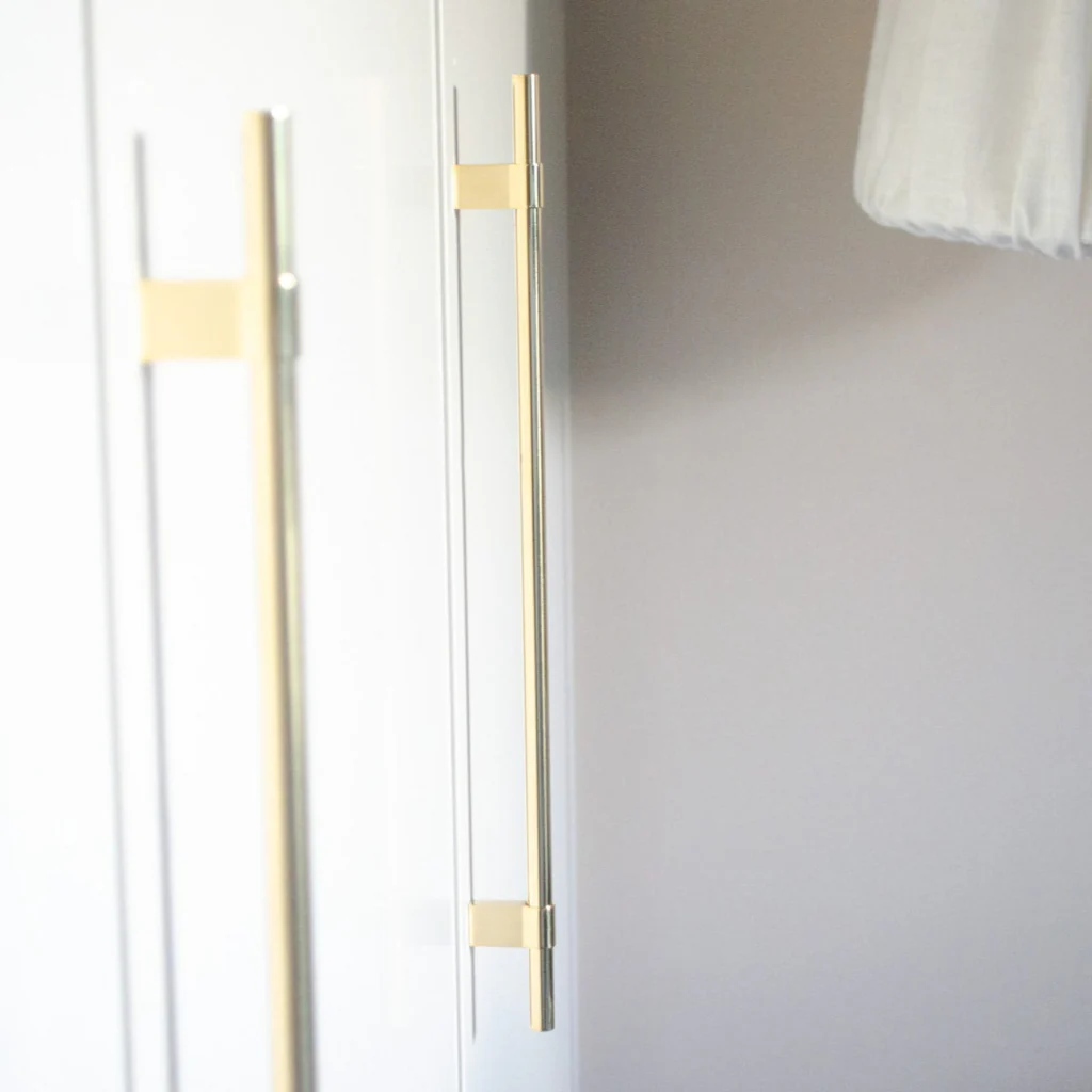 Line Big Handle - Rockland Interiors Inc.