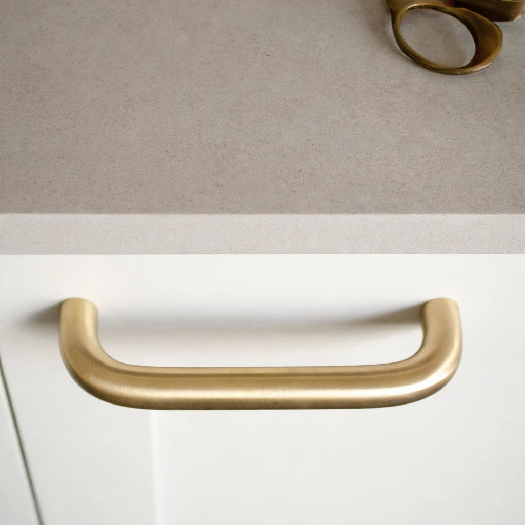 Grip Cabinet Pull - Rockland Interiors Inc.