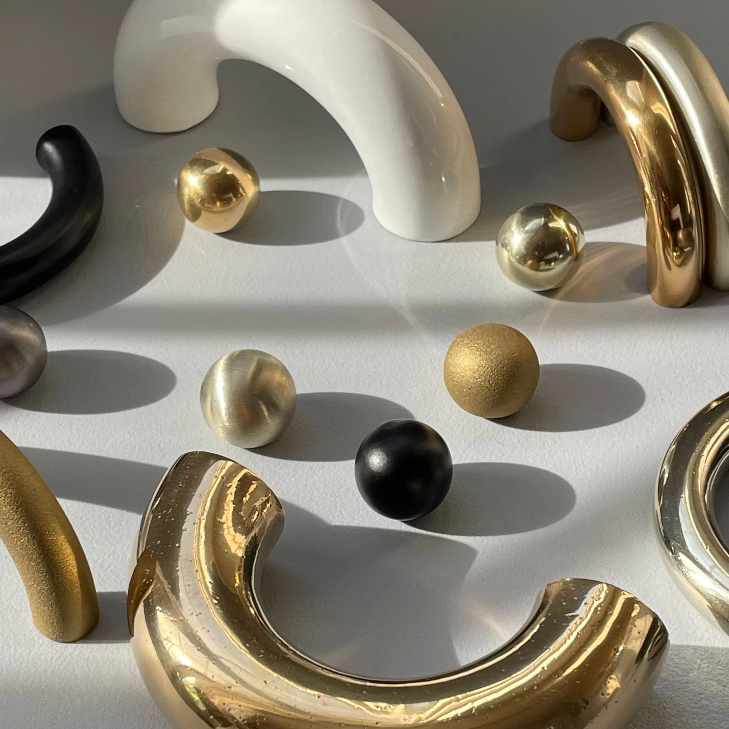 Cercle Knob - Rockland Interiors Inc.