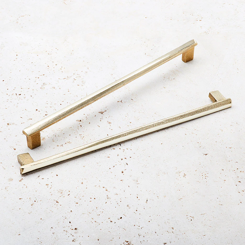 Skew Pulls - Rockland Interiors Inc.