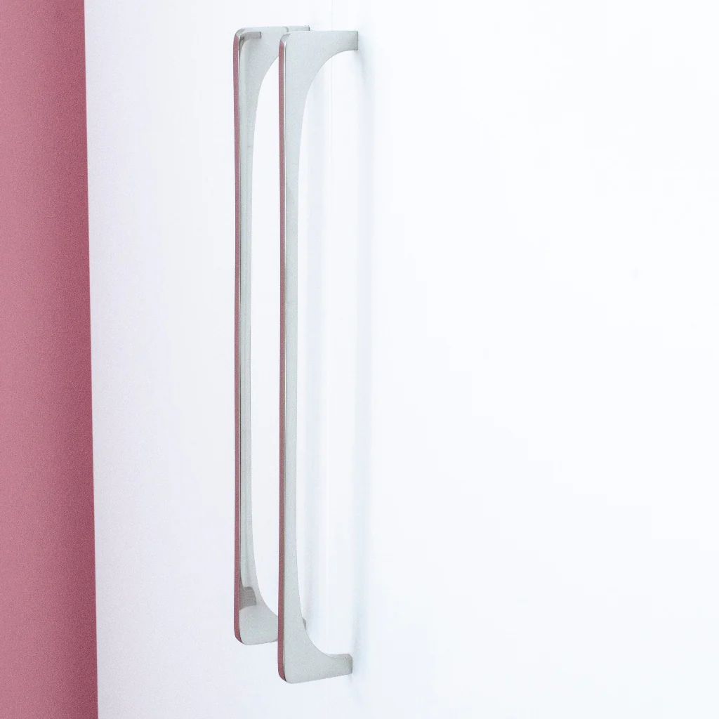 Bridge Pull - Rockland Interiors Inc.