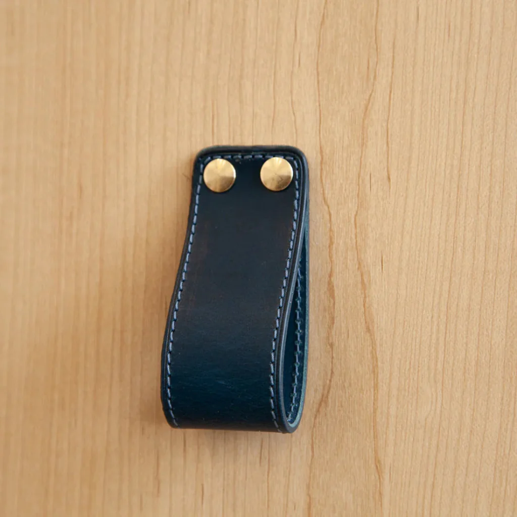 ST-LP01 Stitched Leather Loop Pull - Rockland Interiors Inc.