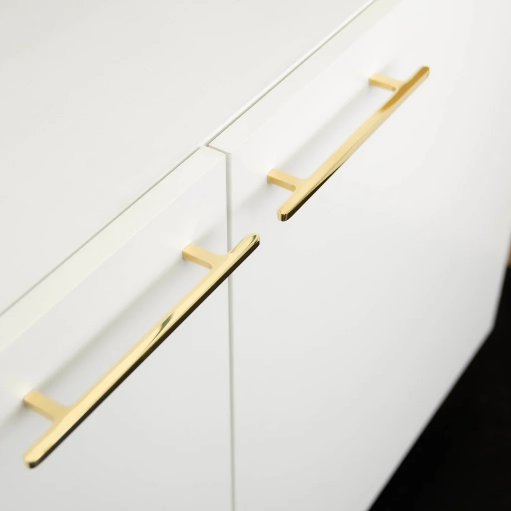 Flat Line Handle - Rockland Interiors Inc.