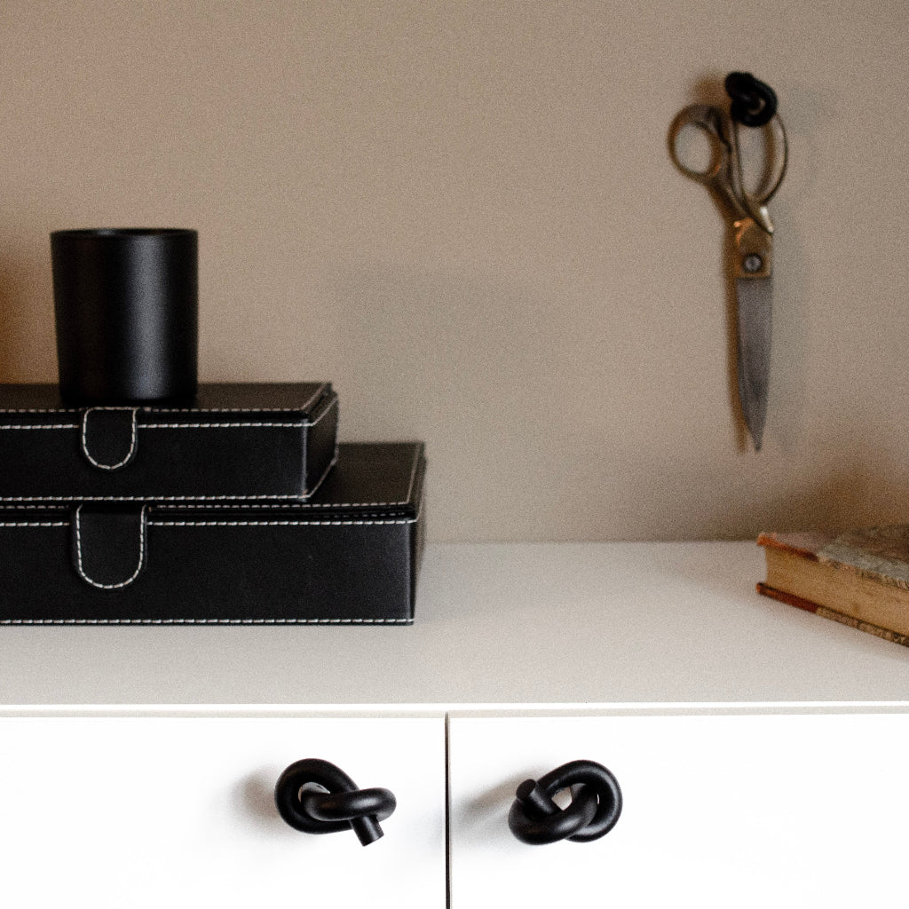 Knot Knob Big - Rockland Interiors Inc.